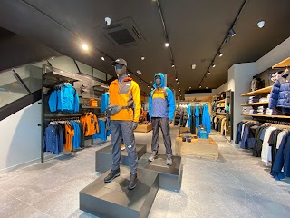 THE NORTH FACE STORE CORK