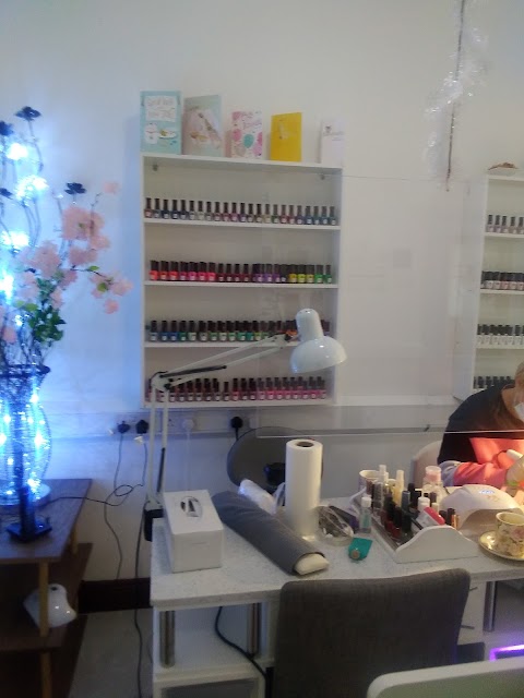 CAN's Nails & Foot Beauty Spa