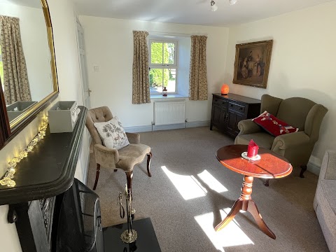 Mai’s Cottage - Self Catering Rural Retreat