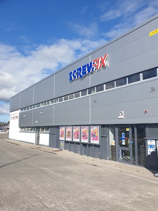 Screwfix Ballina