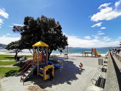 Freyberg Beach Play Area