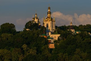 Церква Різдва Христового УПЦ