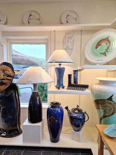 Louis Mulcahy Pottery