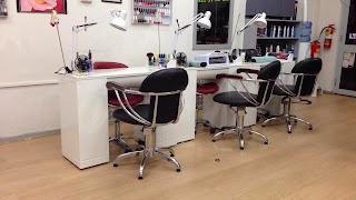 NH Hair & Nails Salon