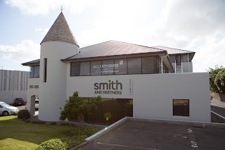 Smith and Partners Lawyers