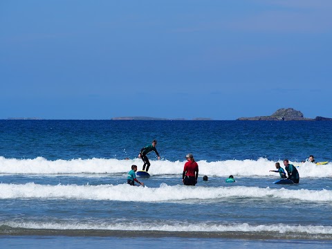 Kingdomwaves Surf School Banna Beach