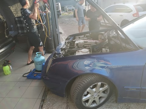 Заправка автокондиціонера легкові від 700грн, сільгосп техніка та вантажні від 1750грн