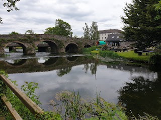 The Castle Arms Hotel