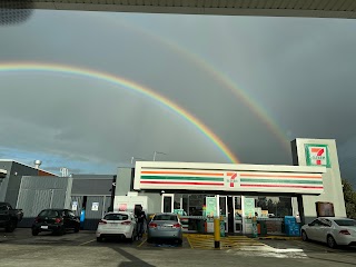 7-Eleven