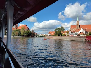 Rejsy Wynajem łodzi Katamaran solarny Wrocław - CityBoats