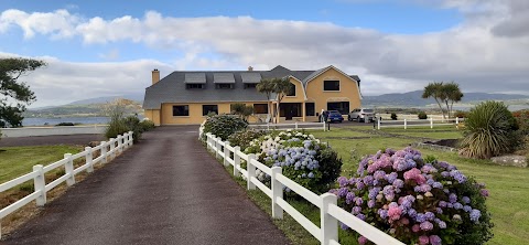 Lakelands Farm House & Self Catering