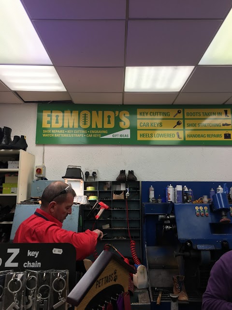 Edmond's Shoe Repairs