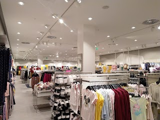 H&M