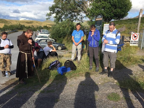 Lisleibane - Carrauntoohil Trail Head Car Parking