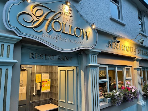 The Hollow Bar and Seafood Restaurant