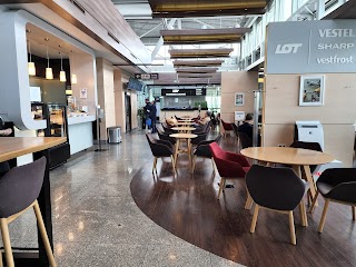 Lot Business Lounge Polonez