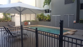 Grand Hotel and Apartments Townsville