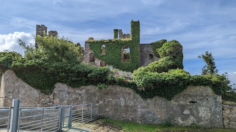 Clifden Castle Parking