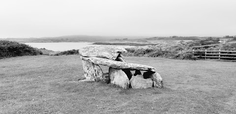 Altar Wedge Tomb