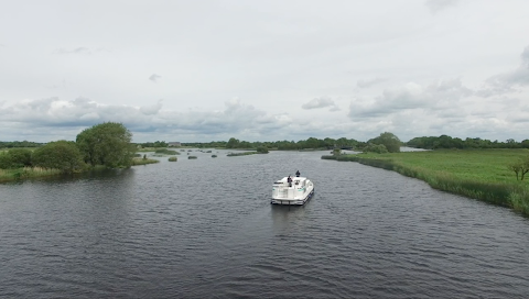 Shannon cruises - Locaboat Holidays Carrick on Shannon