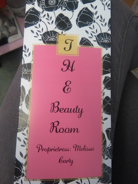 THE BEAUTY ROOM