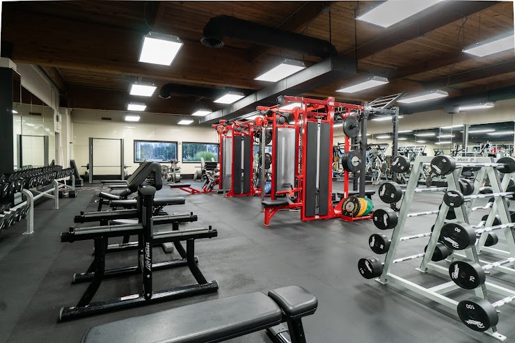 10 Best Gyms And Fitness Clubs In