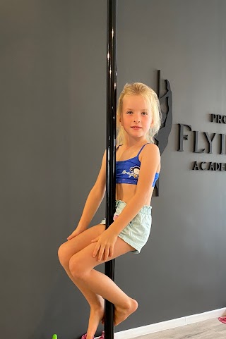 Pro Flying Academy - Pole Dance