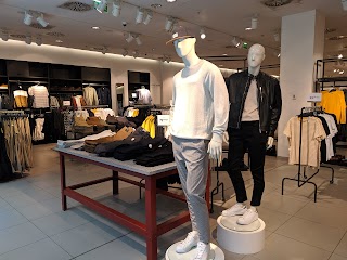 H&M