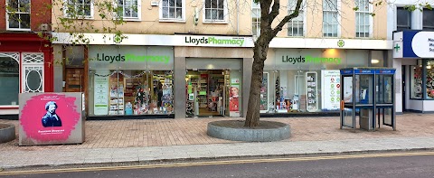 LloydsPharmacy