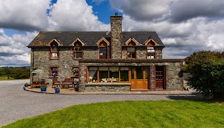 Paudie and Anne's B & B plus Paudie's Private Tours