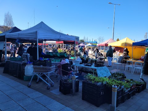 Mahon Point Farmers Market