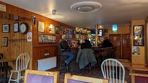 Healy's Bar