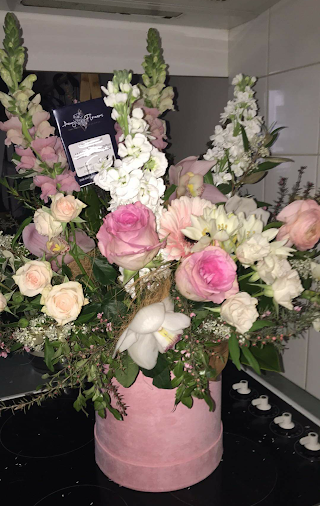 Amy's Flowers | Hamilton Florists - Flower Delivery Hamilton