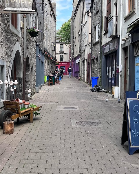 Galway on Foot: Walking Tours of Galway City