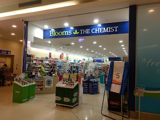 Blooms The Chemist