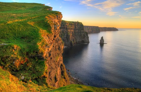 Lally Tours - Day Tours, City Tours and Extended Tours along the West Coast of Ireland