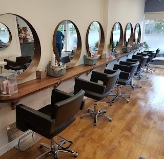 Brushed Hair Salon and Blowdry Bar