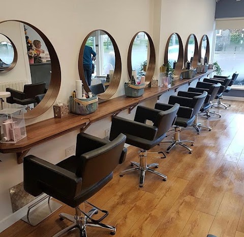 Brushed Hair Salon and Blowdry Bar