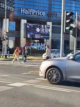 Bershka. Sklep Odzieżowy