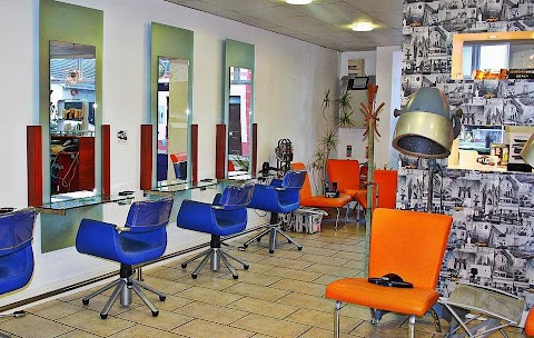 Solo Hairdressing