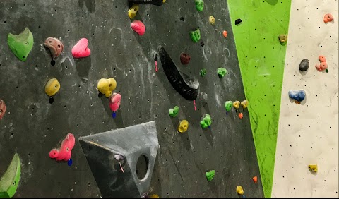 Suas Climbing Centre