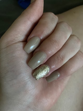 Star Nails and Wax