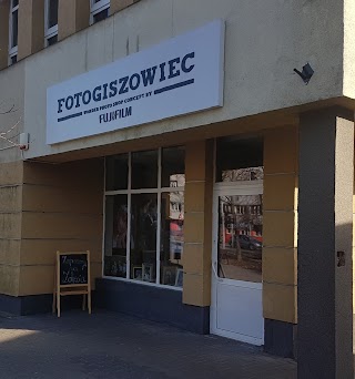 "FOTOGISZOWIEC"