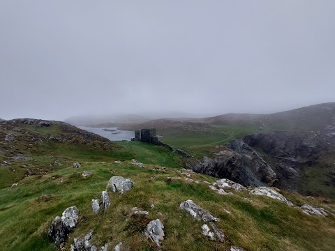 Parking for Dunlough Fort (Castle)