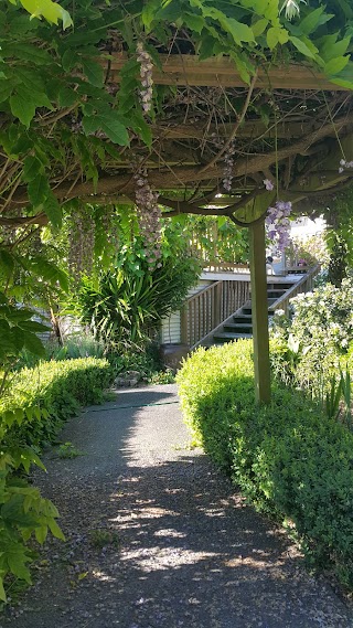 Cedar Road Cottage