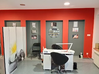 Salon kosmetyczny. U Agi. Manicure. Pedicure. Mikrodermabrazja.