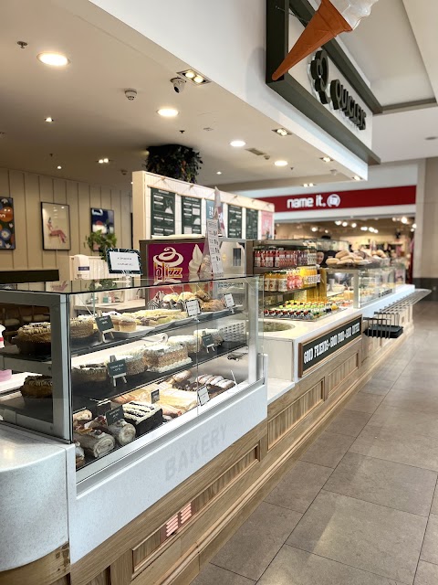 Quigleys Cafe, Bakery & Deli