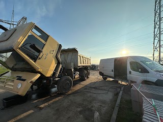 SERWIS i WULKANIZACJA SAMOCHODÓW CIĘŻAROWYCH, DOSTAWCZYCH i OSOBOWYCH