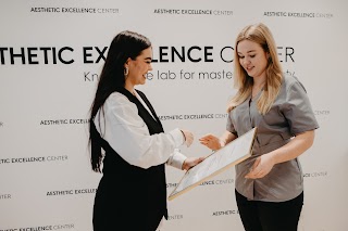 Aesthetic Excellence Center - Szkoła i Klinika medycyny estetycznej (dr Marlena Przewłocka-Gągała)