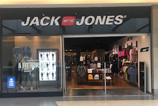 JACK & JONES